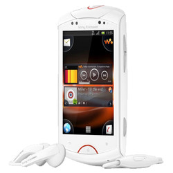 смартфон SonyEricsson Live with Walkman